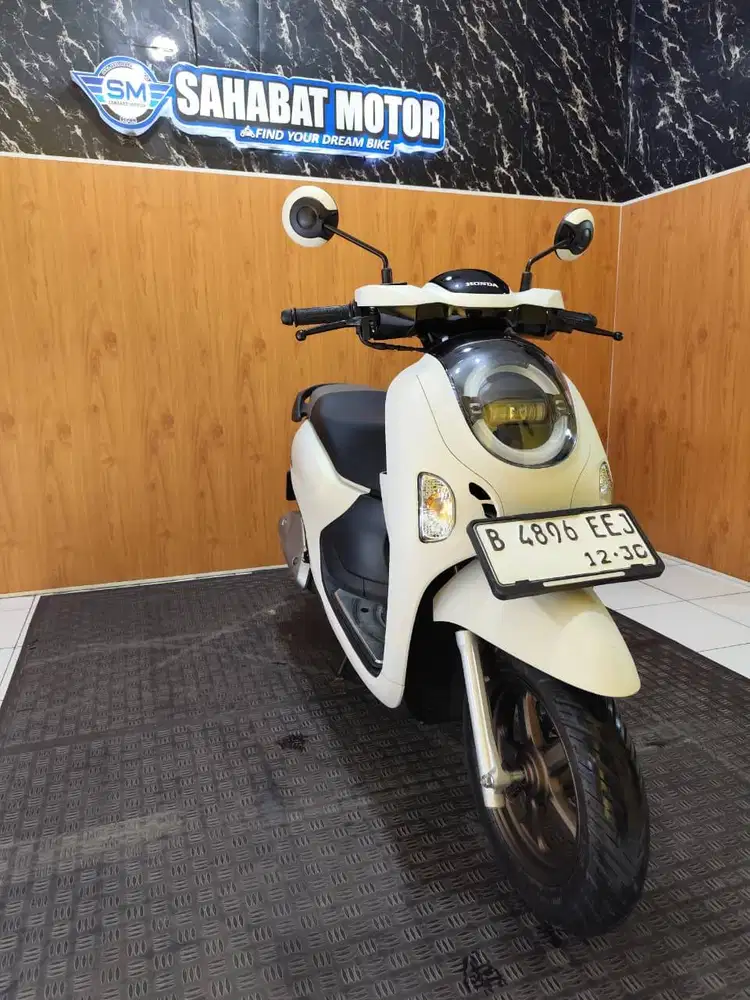 HONDA SCOOPY PRESTIGE 2025