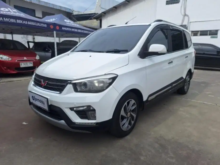 DP MURAH - Wuling Confero S 1.5 L Bensin MT 2019 Silver