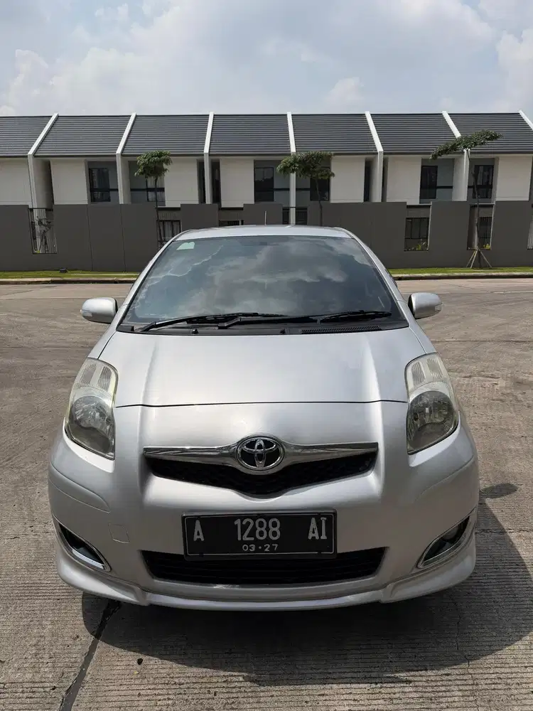 yaris S manual mt 2012 km low