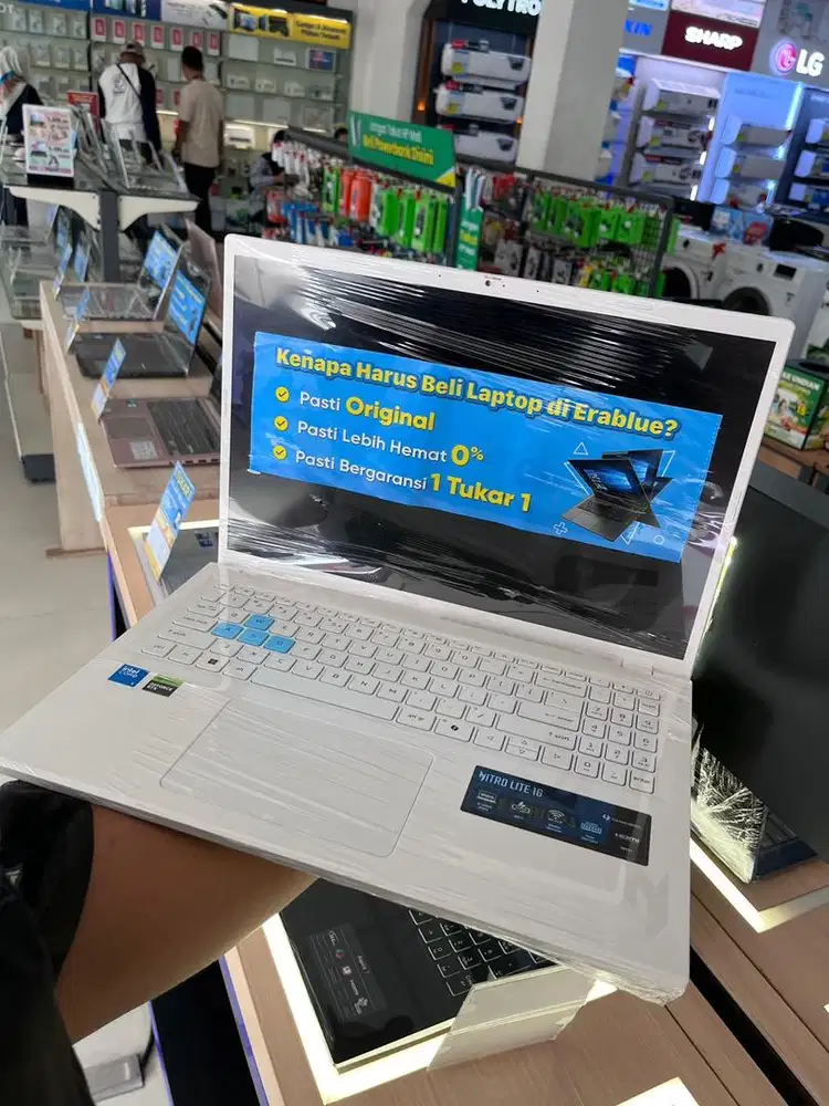 Laptop gaming nya nih redy stock dari acer