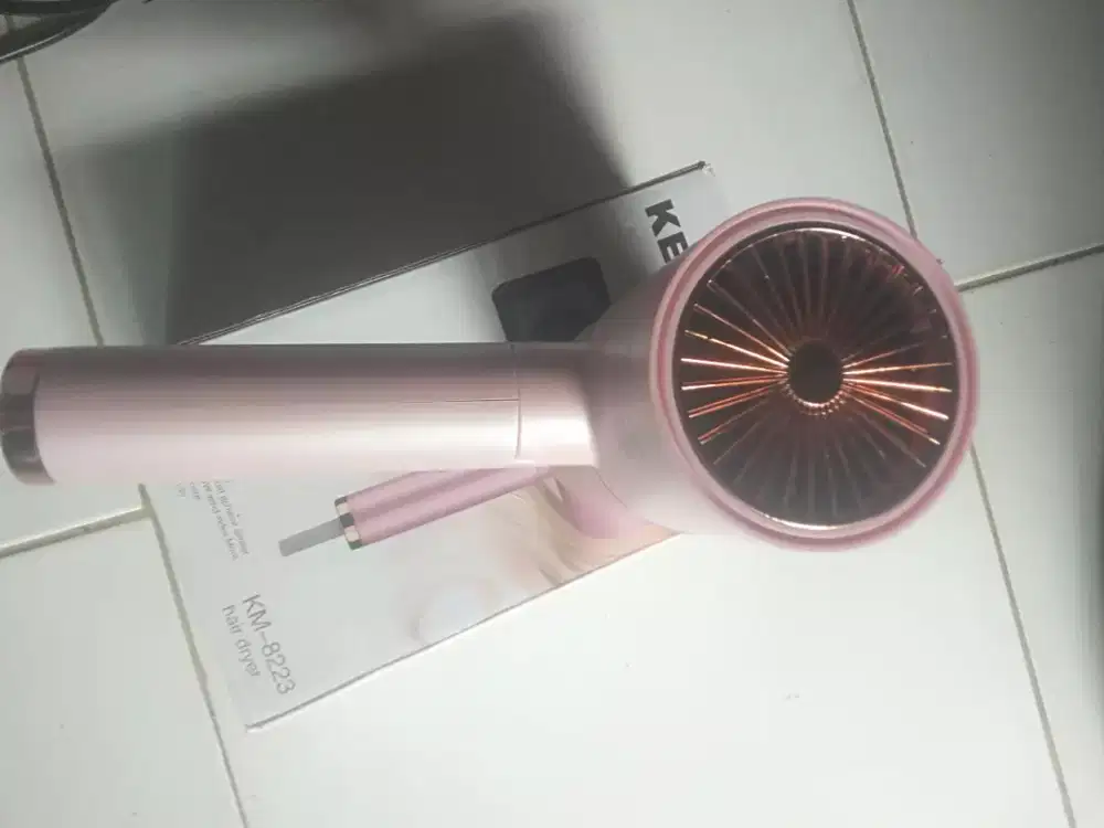Hair dryer KEMEY
