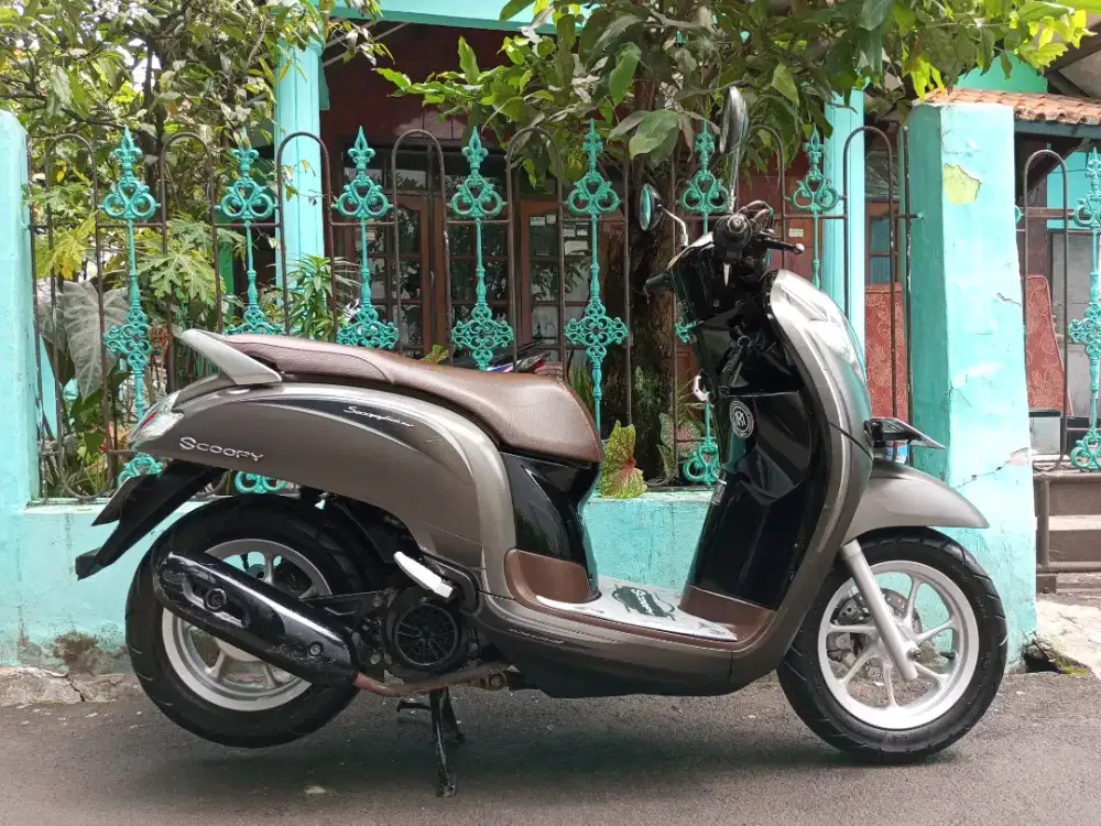 Honda Scoopy donat mulus orsinil siap pakai