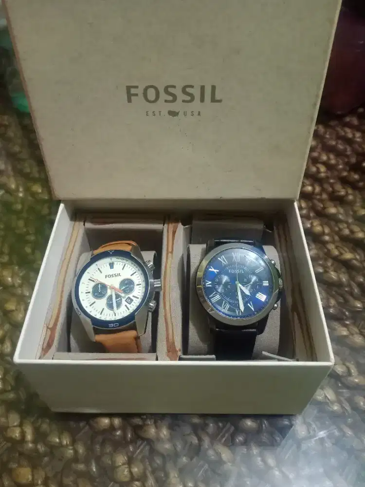 Jam Tangan Fossil Ori duspack ori Putih
