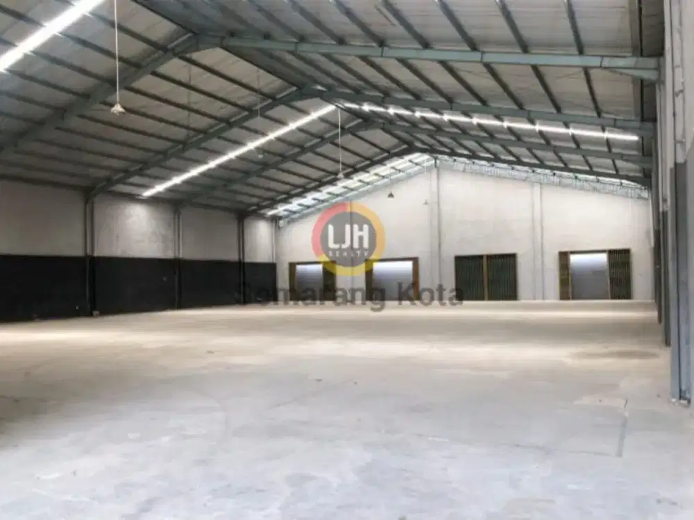 Gudang di Kawasan Industri Candi