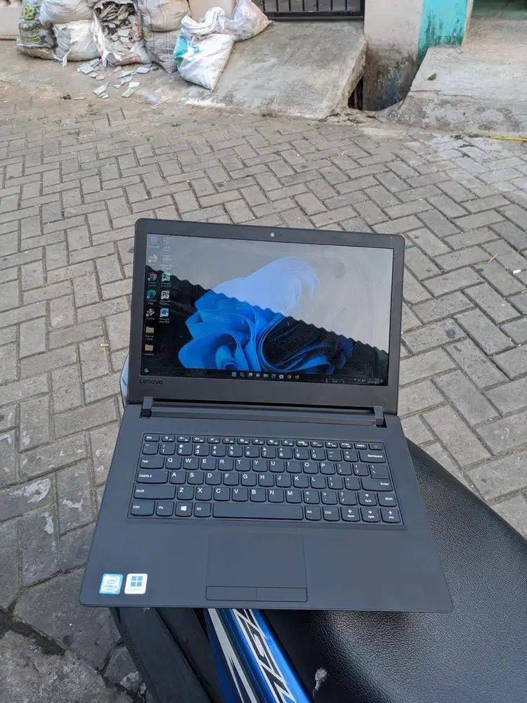 Laptop Lenovo Ideapad 100-14IBD