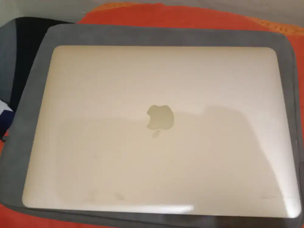 macbook pro 2016