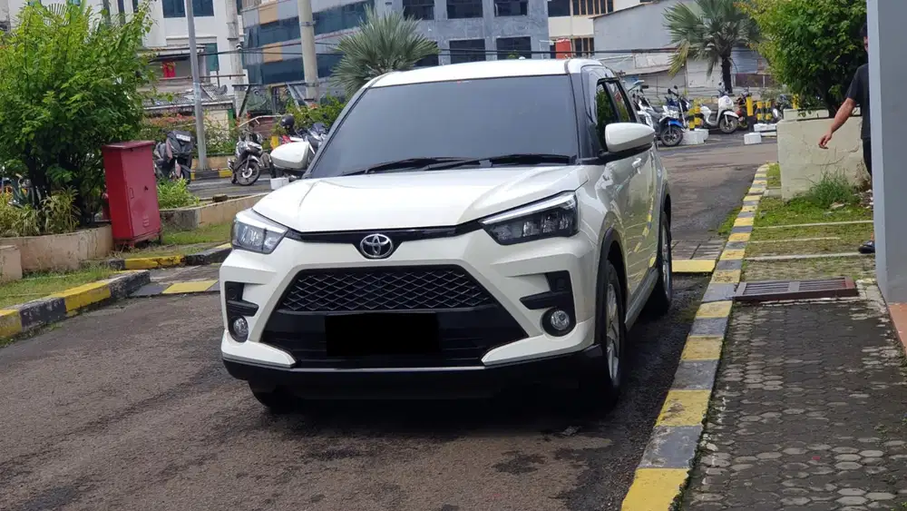 Km2rb toyota raize 1.2 g cvt 2025 putih pajak panjang