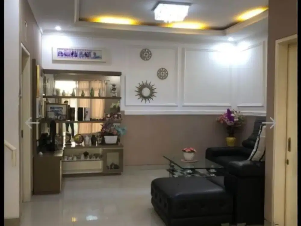 Rumah cantik di komplek taman persada , margahayu raya kota bandung