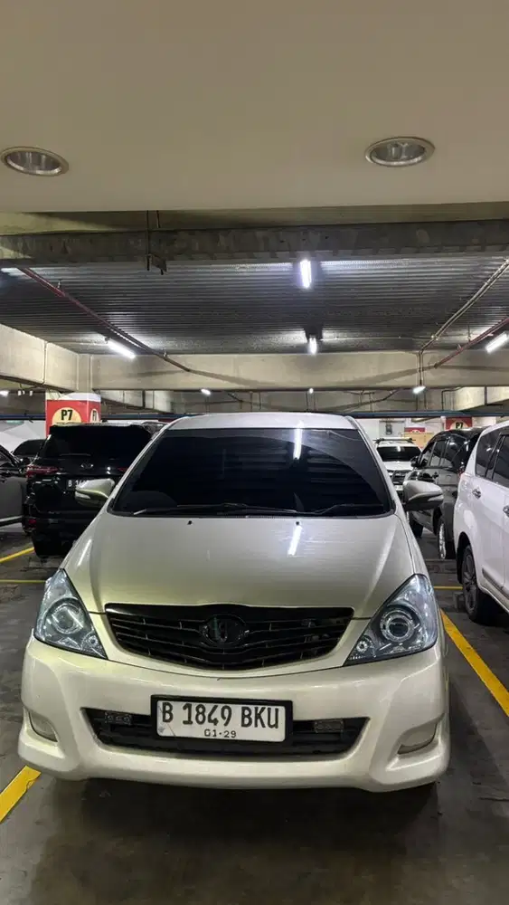 Toyota Kijang 2010 Bensin