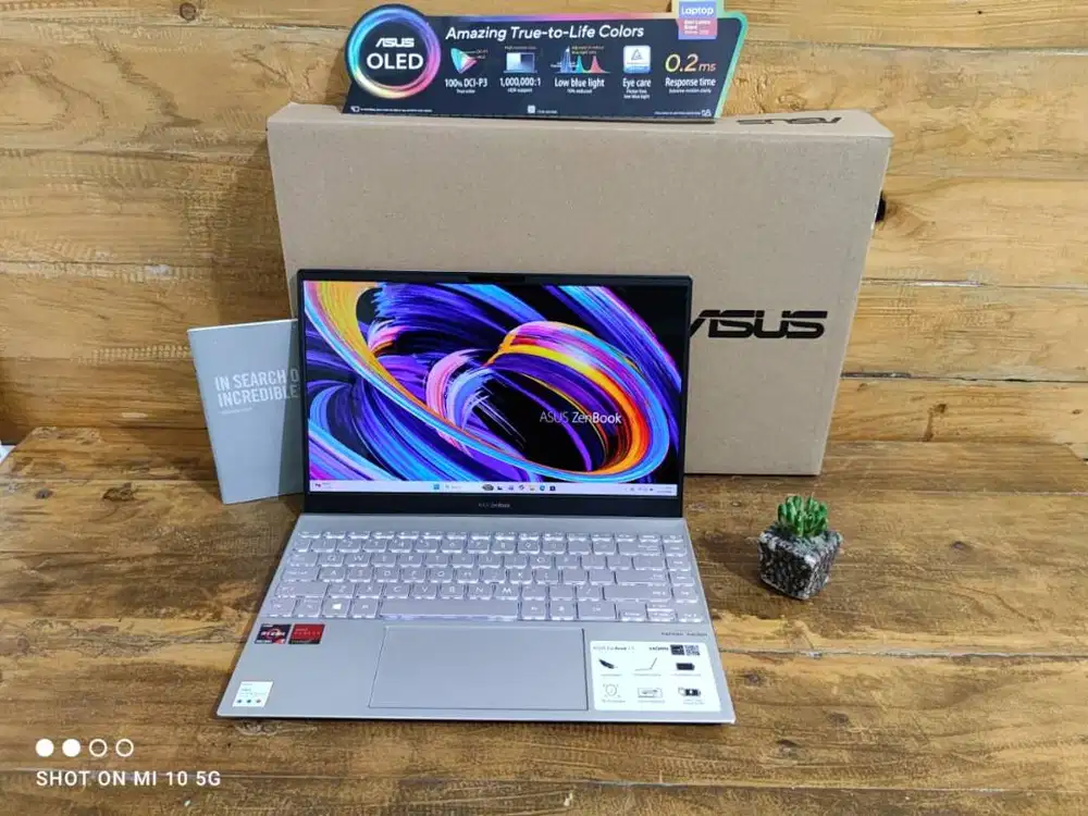 ASUS ZenBook 13 OLED UM325UA Ryzen 7-5700U 16/1TB NVMEe OLED FULLSET