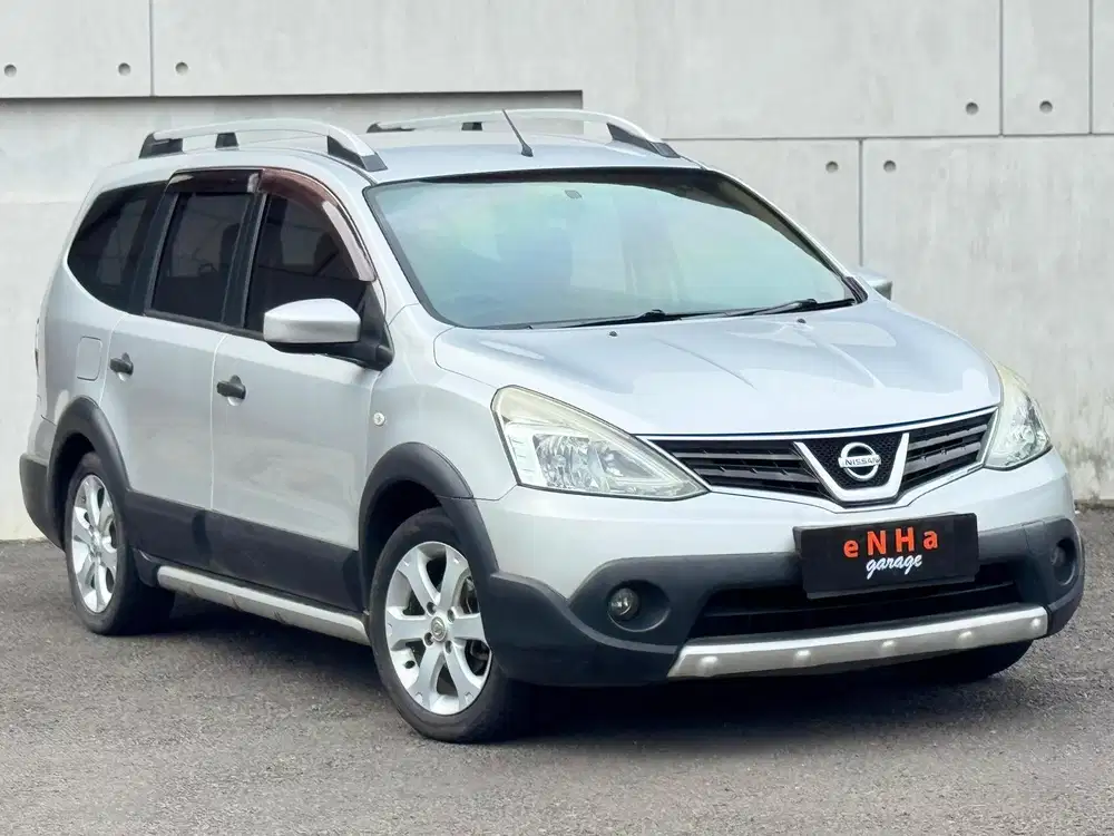 TERMURAH!! LIVINA X-GEAR 2013 MANUAL TOPP!!