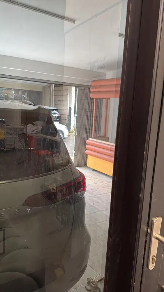 Dicari asisten rumah tangga