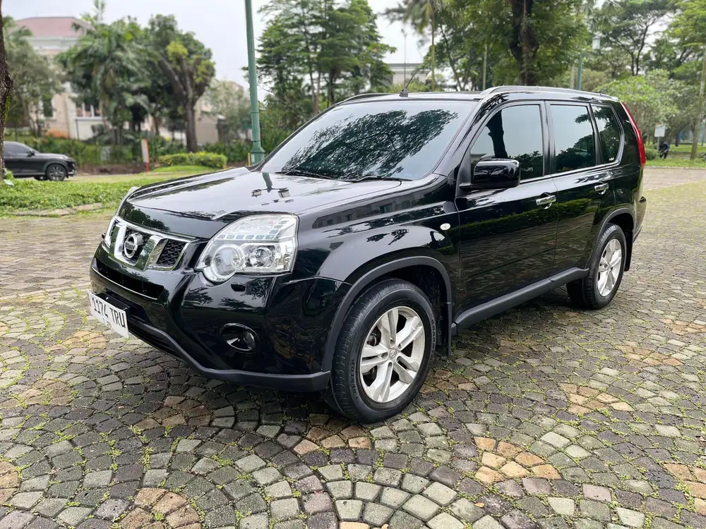 Nissan Xtrail 2.5 AT 2013 Pajak Panjang