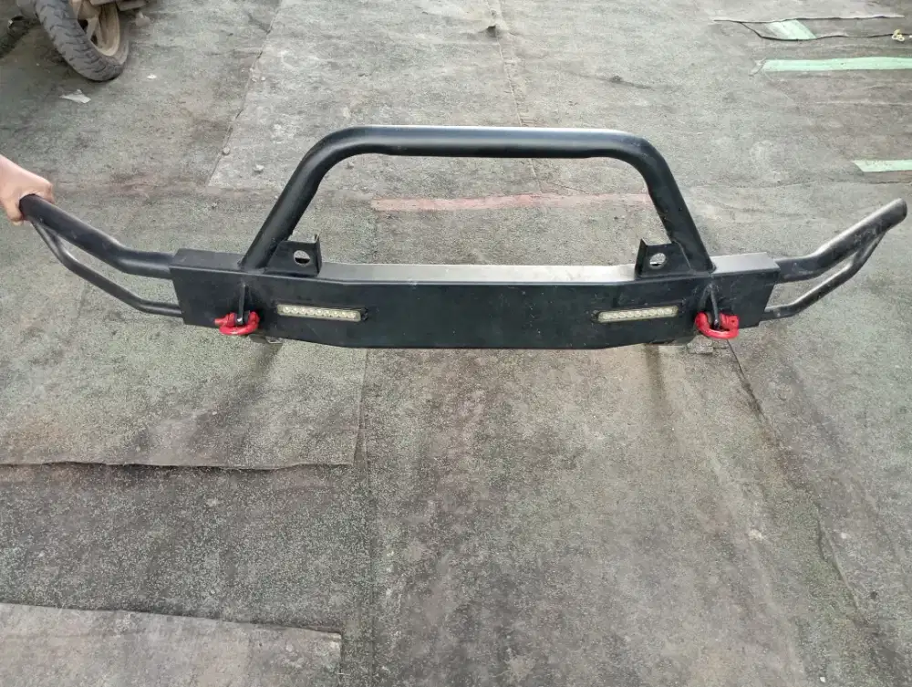 Benper depan bekas pajero