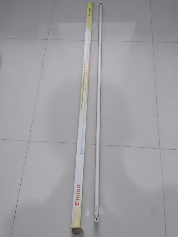 Lampu TL soket 28 watt