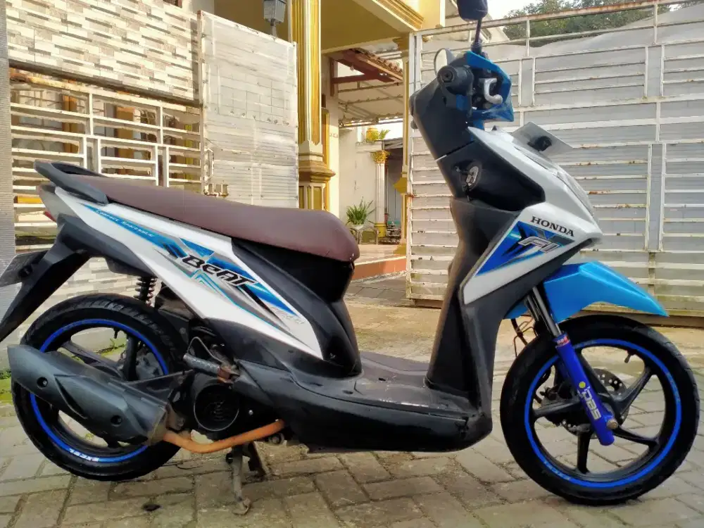 Honda Beat FI lengkap motor sehat walafiat keterangan detail dibawah