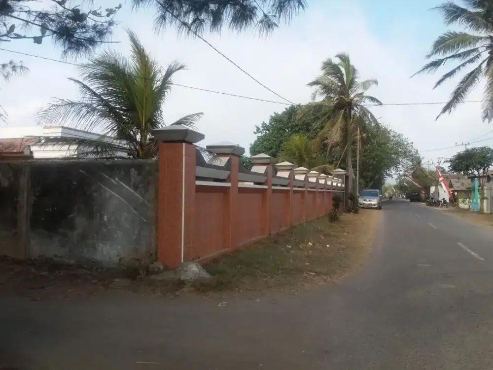 Dijual Lelang Villa Raya Mojopahit Watu Ulo Jember Dekat Pantai