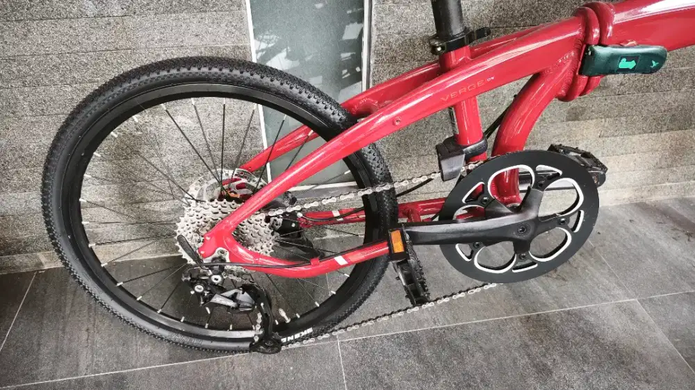 Tern Verge D9 kondisi maknyus. Ban baru ganti