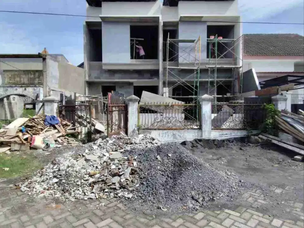 GUNUNGANYAR EMAS ROW 9 Meter‼️On Progress Rumah Baru 2 Lantai dekat UPN Rungkut