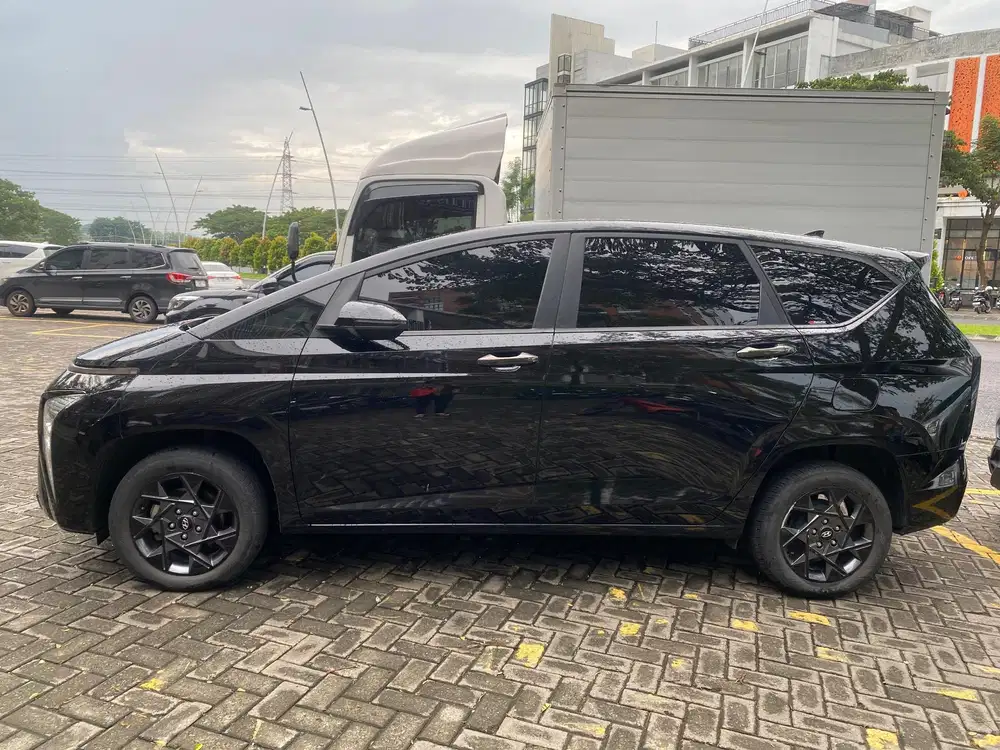 Hyundai Stargazer prime 2022 Bensin low KM