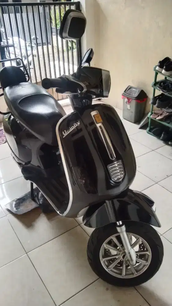 Vespa Listrik (Uwinfly)  T3S, Nego.
