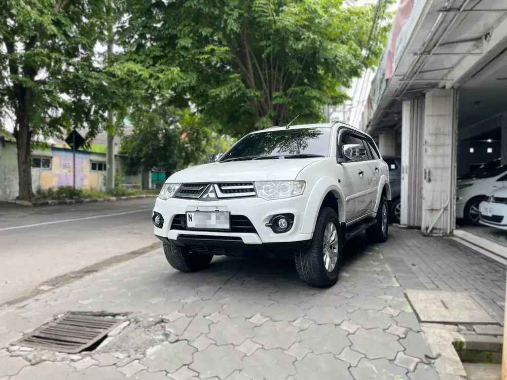 Mitsubishi Pajero Sport Exceed 2.5 Diesel AT Matic pmk 2014