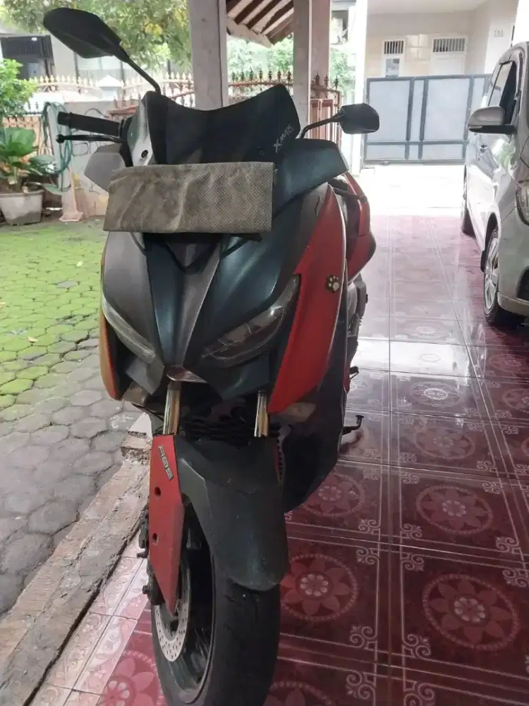 Asalamualaikum, for sale Yamaha Xmax Tahun 2018