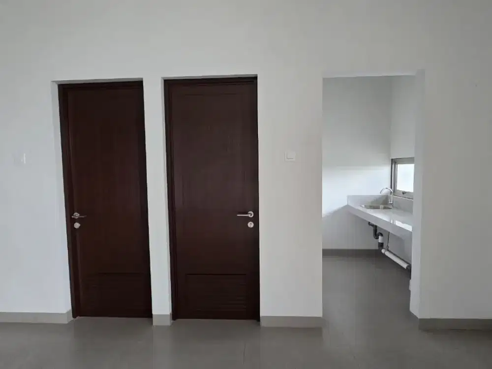 DIJUAL RUKO SOHO MARINA BAY 5 LANTAI Uk 8x21 m