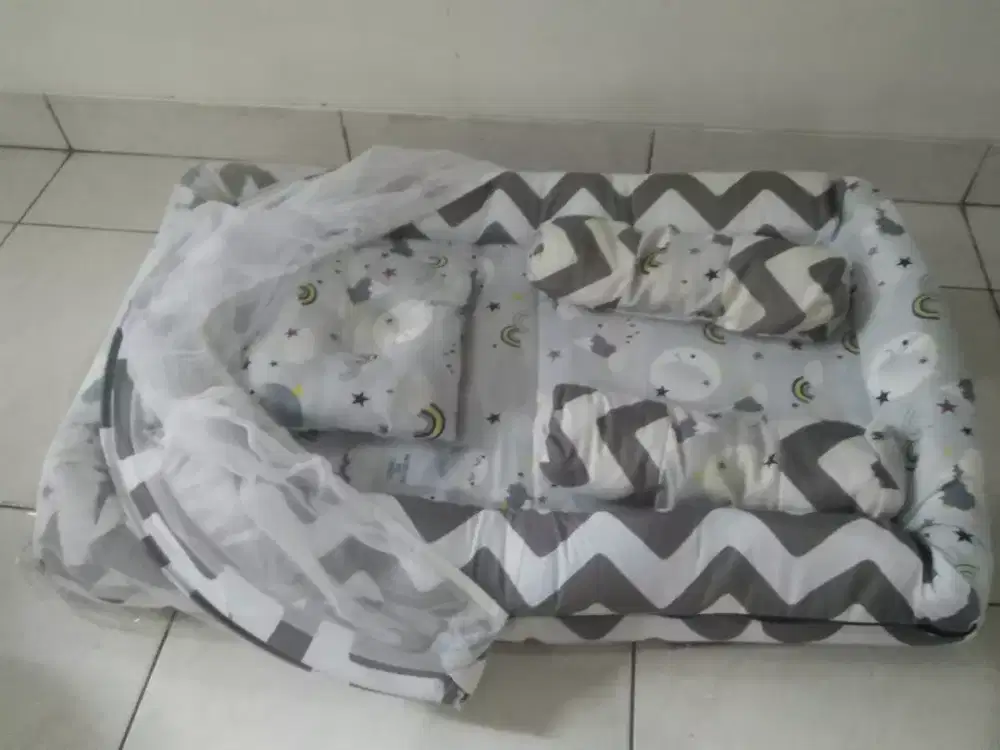 Jual kasur baby bantal 1 guling 2 dan sudah ada kelambu
