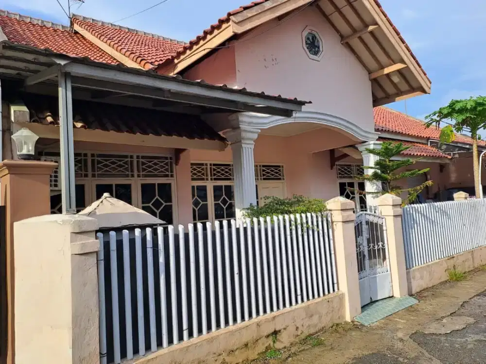 Rumah 205 m2 Dekat Tol Jatiluhur Purwakarta Kota Dijual Murah