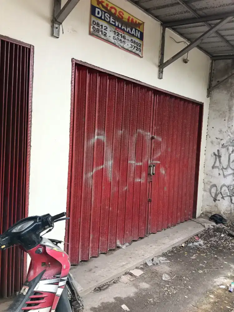 Disewakan kios pinggir jalan raya ,