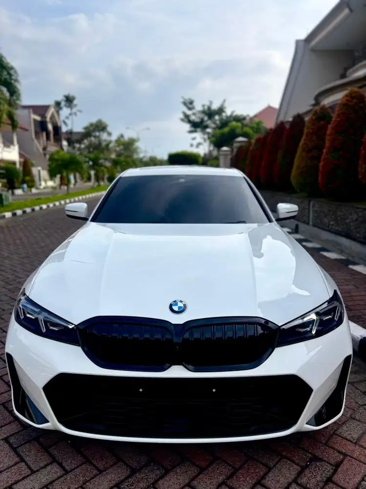 BMW 330i M Sport Pro 2025 nik 2024 jual bmw warrranty low kilometer