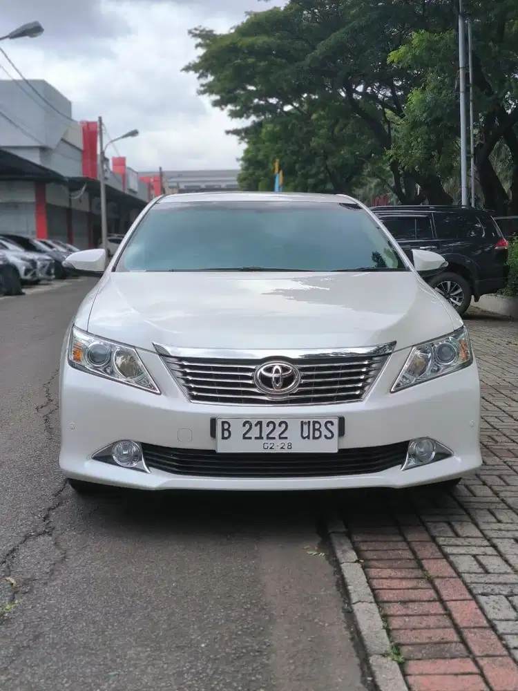 [KM 40rb] TDP 70jt Camry 2.5 V Tahun 2013