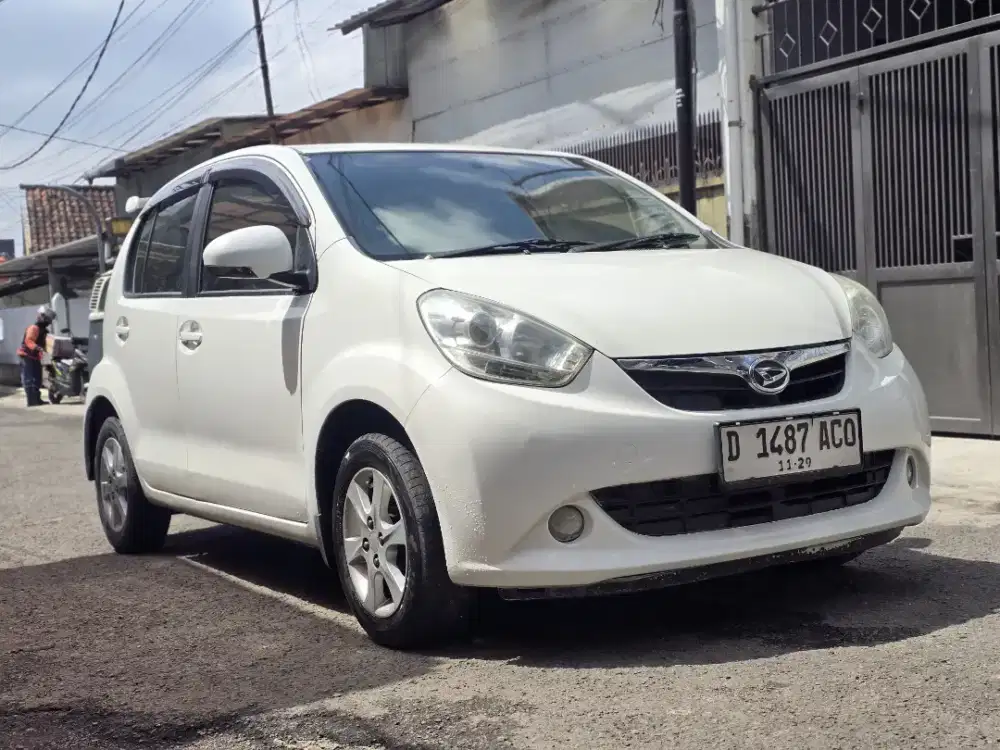 Daihatsu Sirion 2014 MT