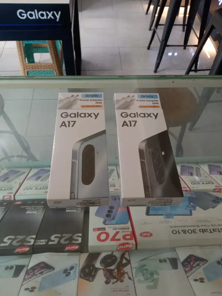 Berminat silahkan WA Samsung Galaxy A17 8/256 Garansi resmi 1thn