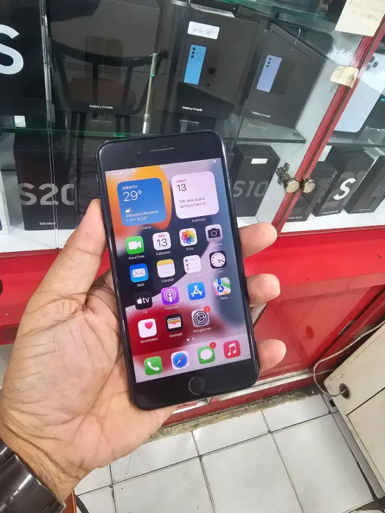 Iphone 7+ 128gb black ibox bh 100