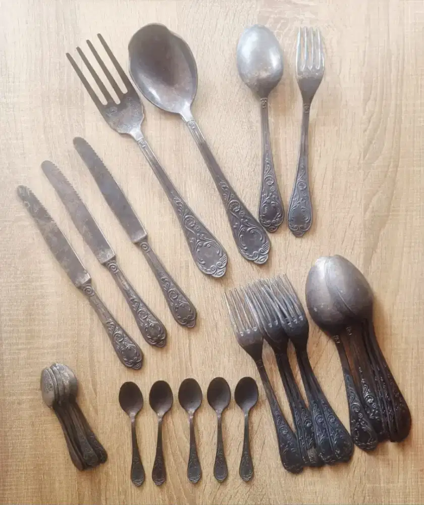 Peralatan Makan Italy Vintage A 800