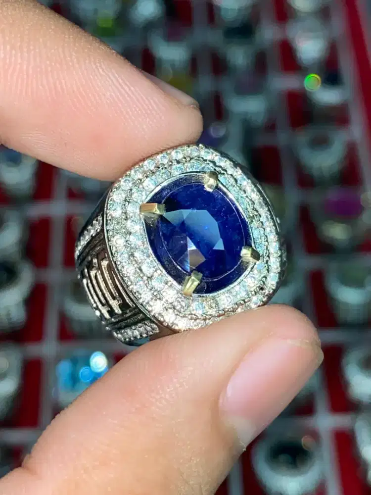 Batu blue safir (sapphire)