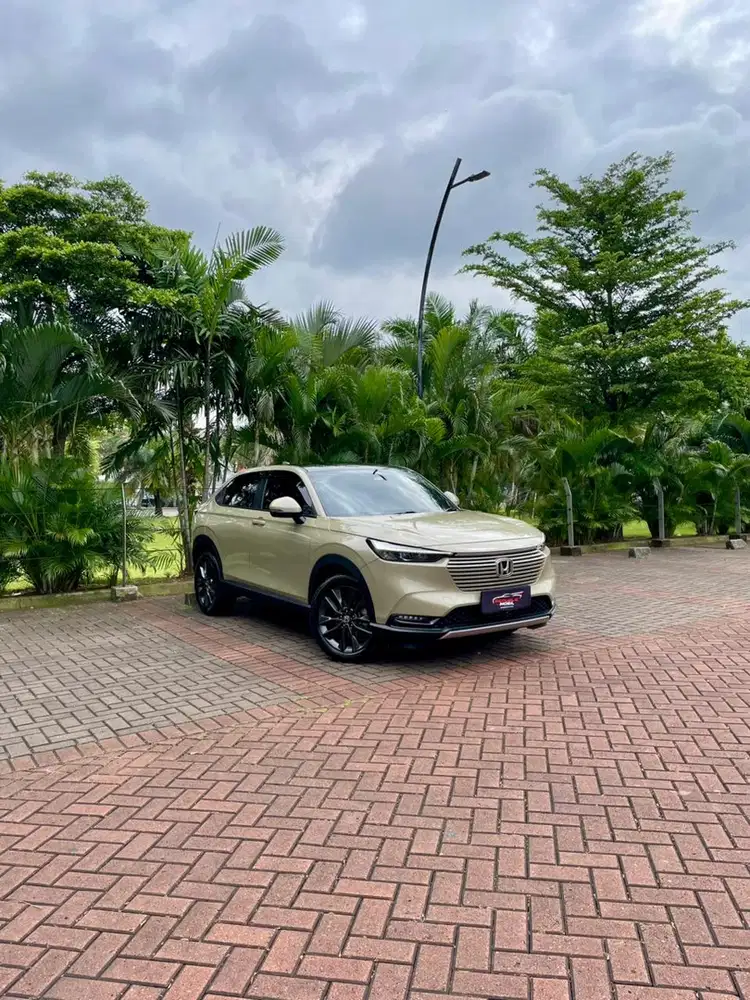 [Low Odo] Honda HR-V 1.5 SE CVT 2024