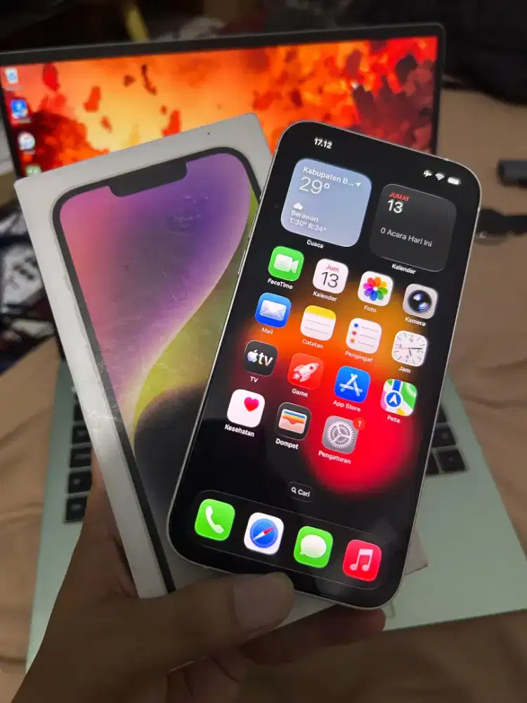 Iohone 14 Plus 128 GB Putih