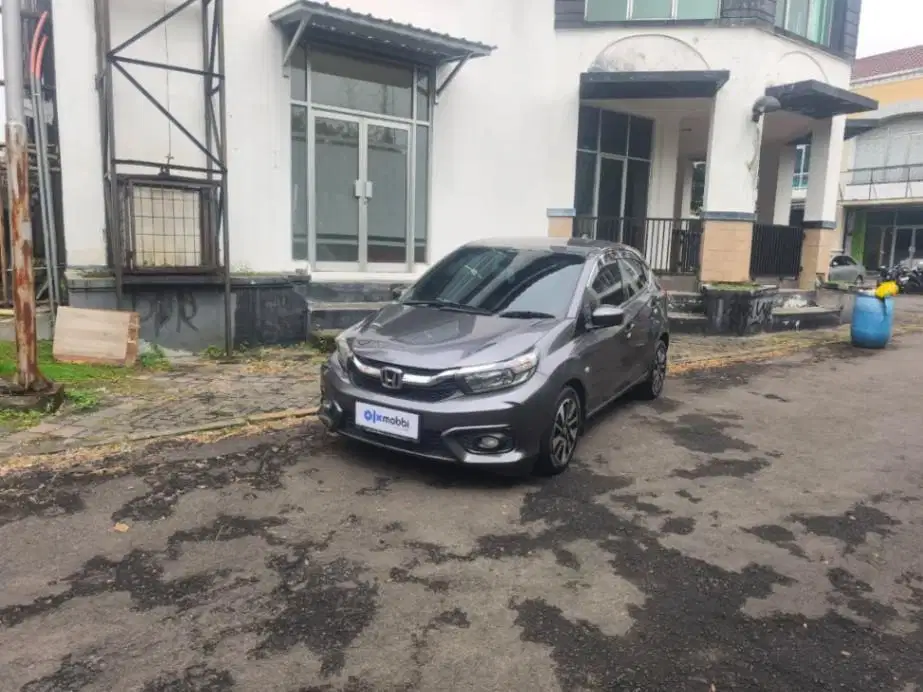 Pajak Panjang - HONDA Brio Satya 1.2 E Bensin A/T 2022 ABU-ABU
