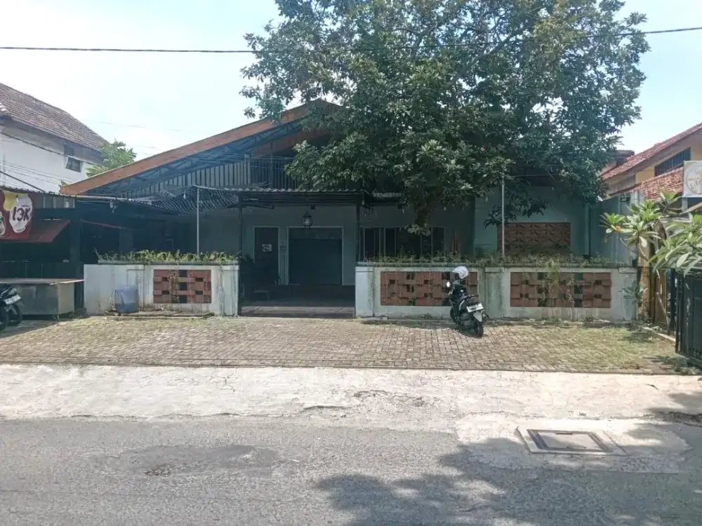 LUAS 450 RUMAH EX RESTO DISEWAKAN UNTUK USAHA SUKMAJAYA DEPOK
