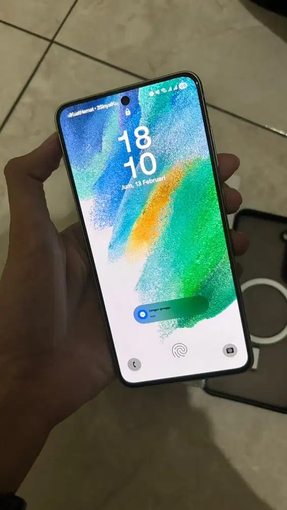 Samsung Galaxy S21 FE SEIN 8/256gb like new