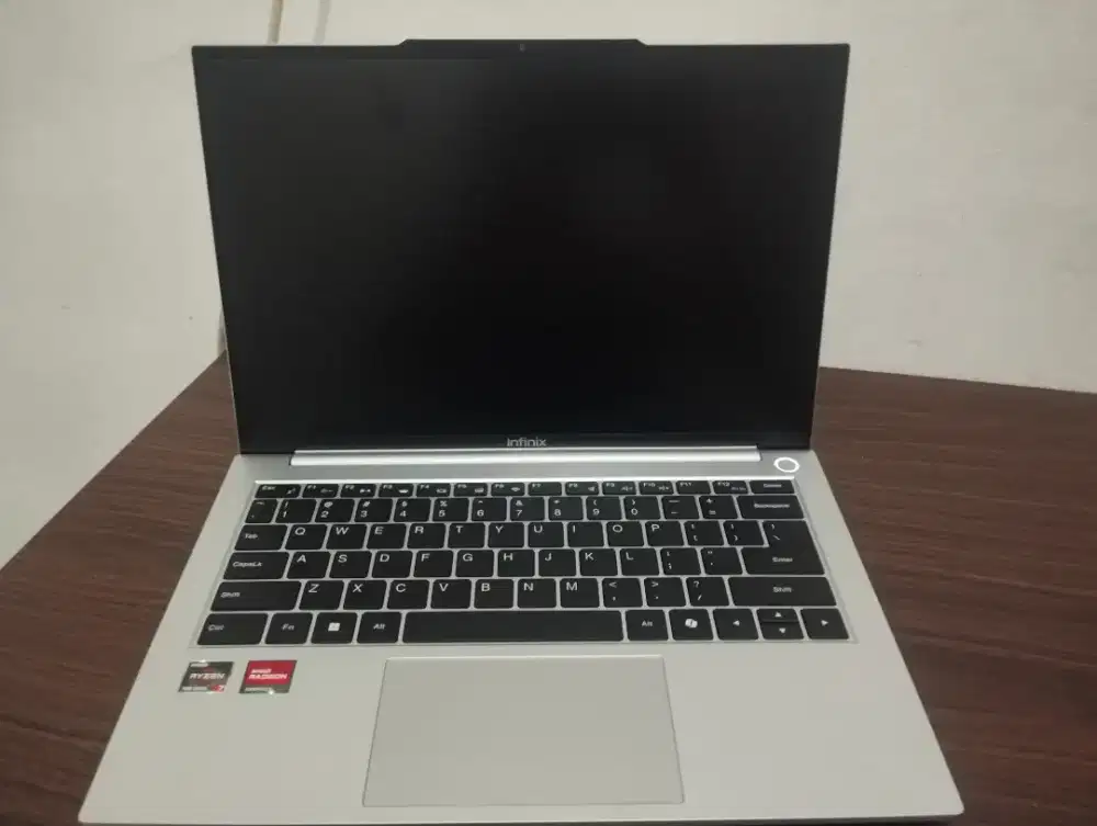 Laptop infinix baru 1.5 bulan pakai