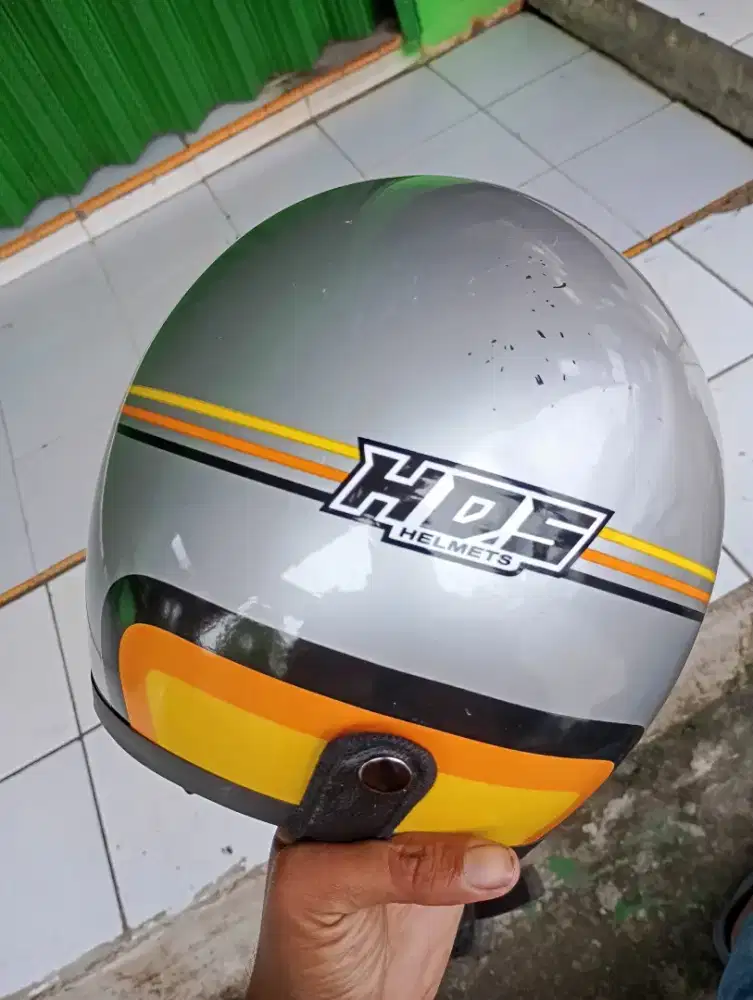 Helm hds ukuran L