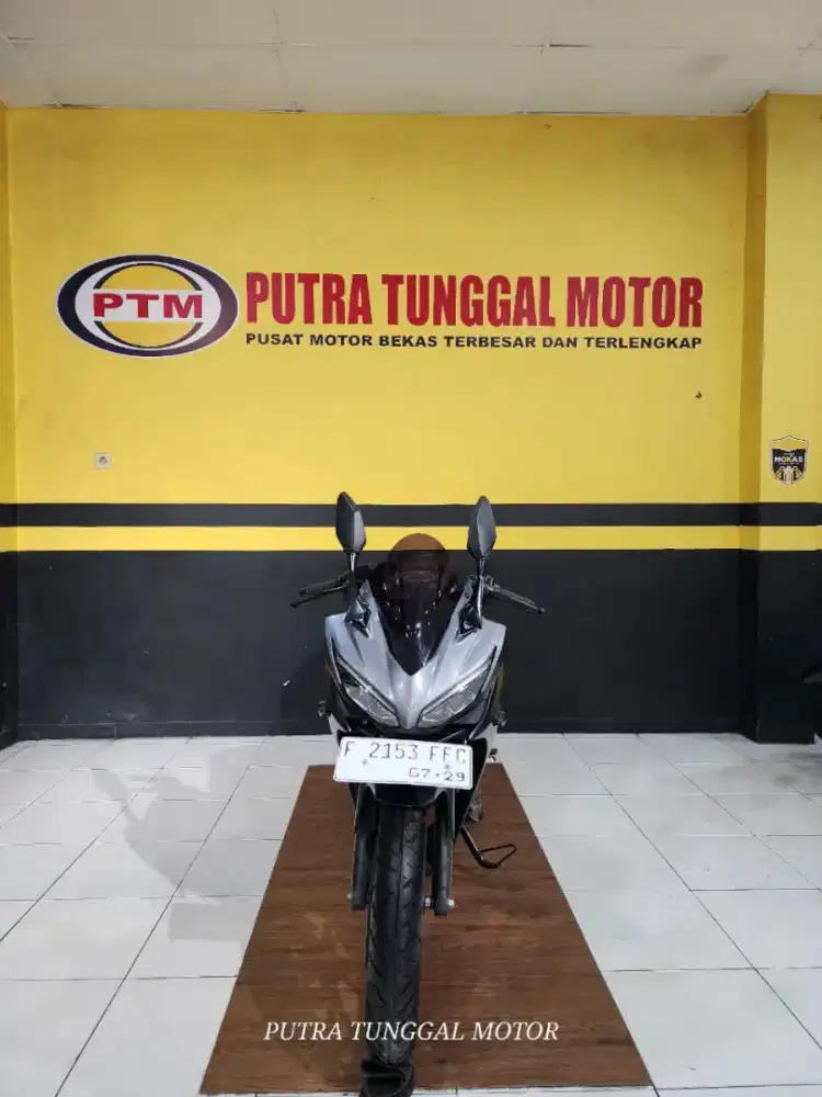 CBR 150R TAHUN 2019(PUTRA TUNGGAL MOTOR)