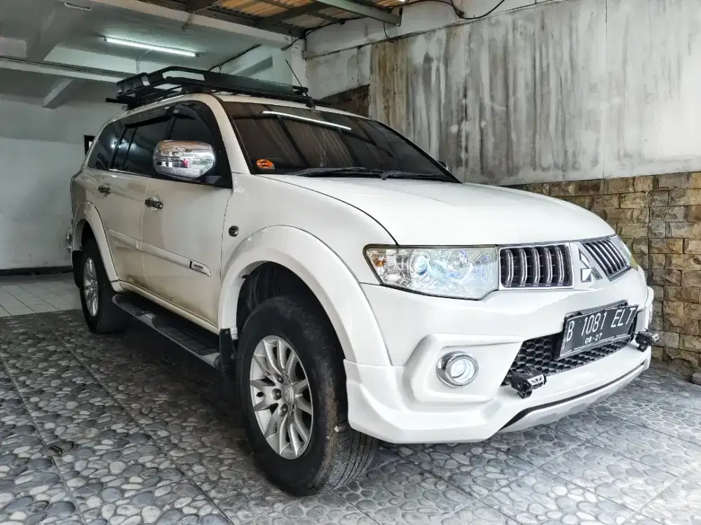 Pajero Exceed Limited AT THN 2013