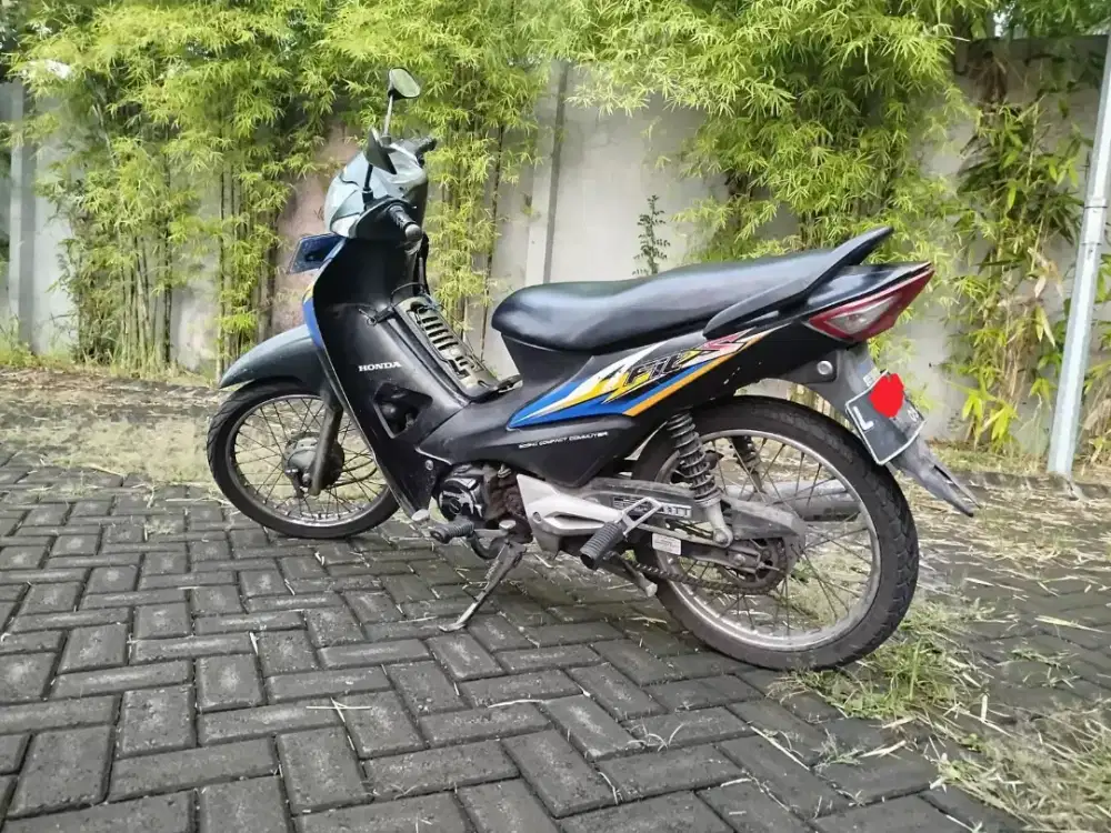 Supra Fit S thn 2007 bodi full ori utuh indikator nyala mesin sehat