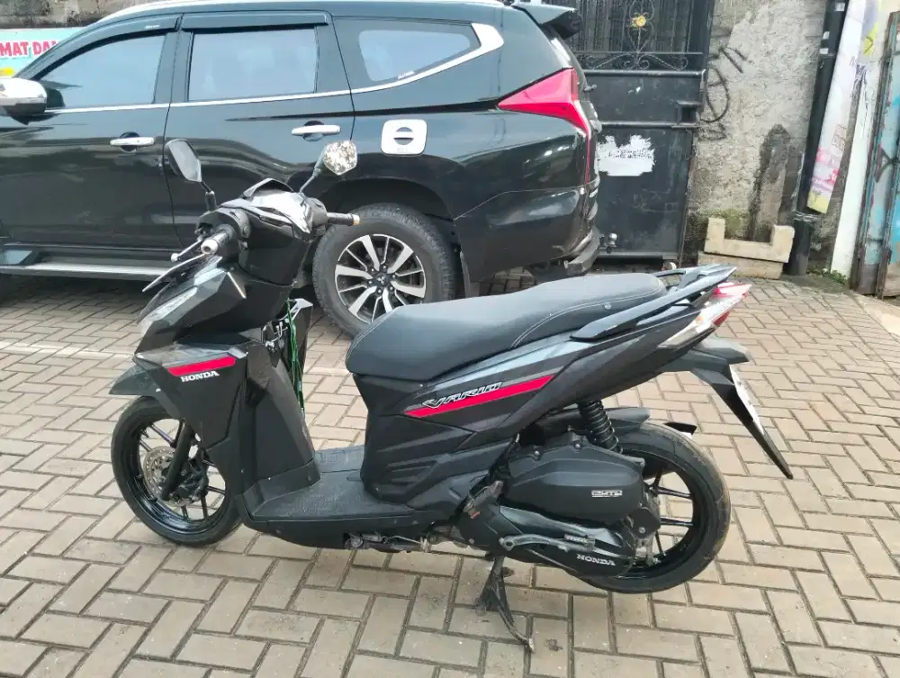 Vario 125 tahun 2015