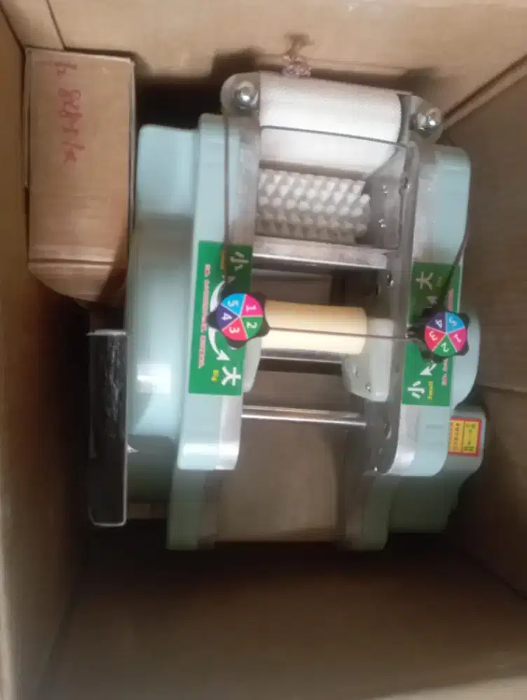 Mesin alat cetak perkulitan